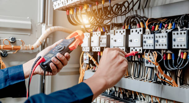 Best Emergency Electrical Repair  in Oasis, CA
