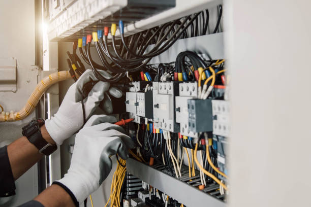 Best Emergency Electrical Repair  in Oasis, CA
